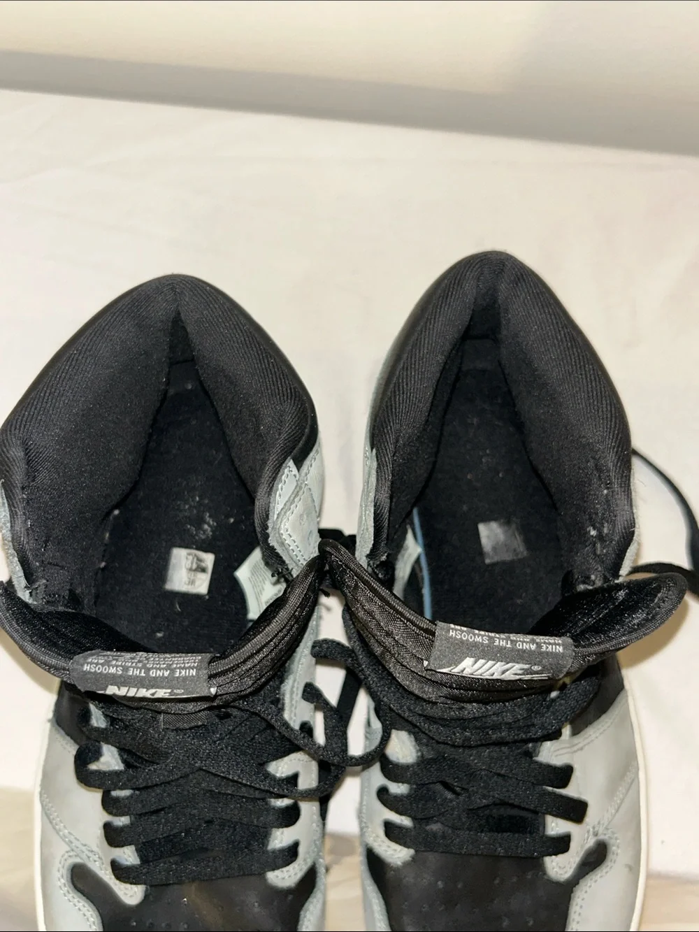 Air Jordan 1 Retro High OG 'Shadow 2.0'